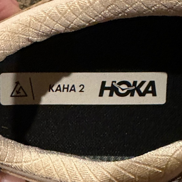 HOKA unisex KAHA 2 LOW GTX Gore-Tex Shifting Sand Eggnog Shoe - Picture 15 of 16